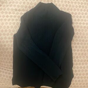 Old navy green turtle neck sweater